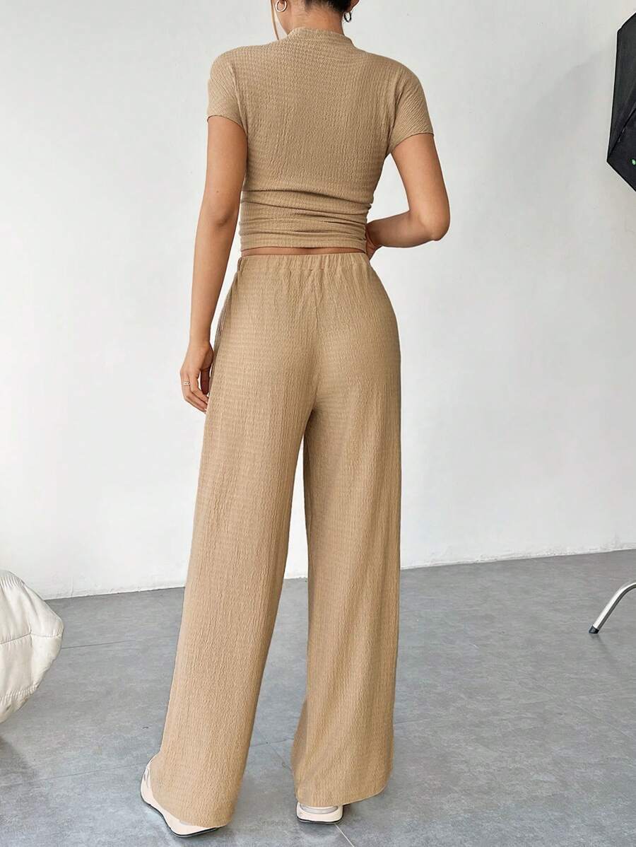 Ensemble Été Uni – Top Court & Pantalon Fluide
