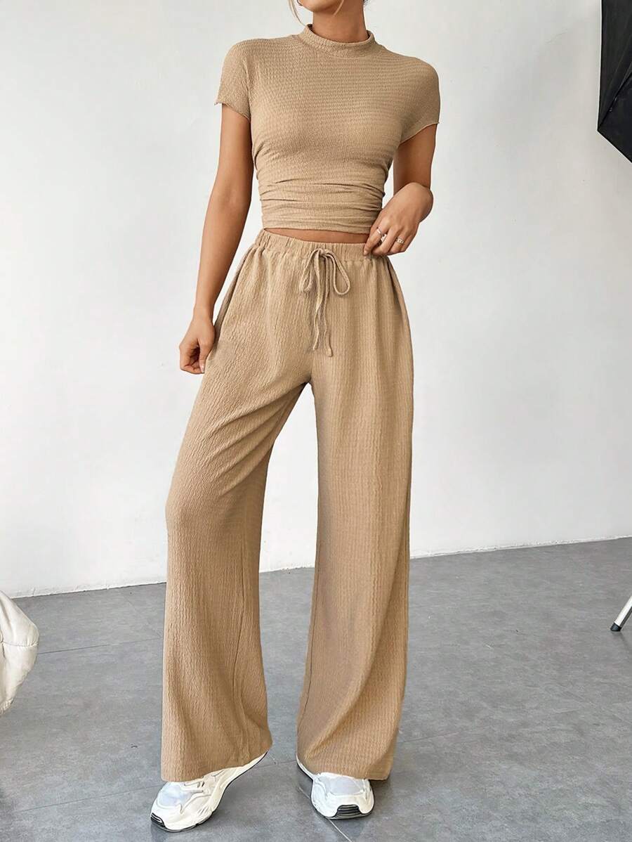 Ensemble Été Uni – Top Court & Pantalon Fluide