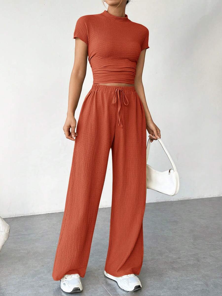 Ensemble Été Uni – Top Court & Pantalon Fluide