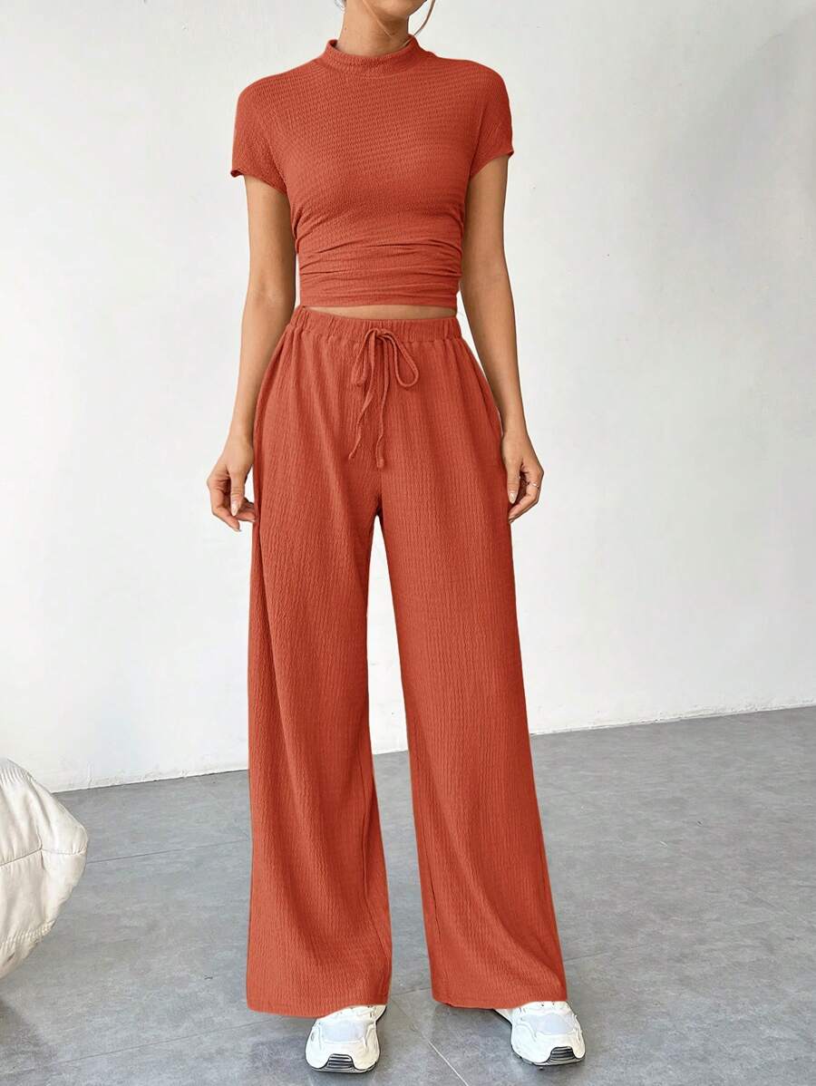 Ensemble Été Uni – Top Court & Pantalon Fluide
