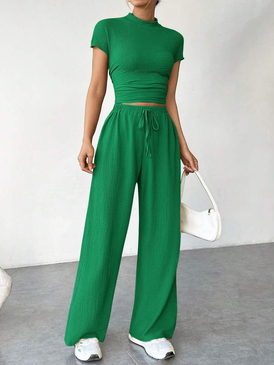 Ensemble Été Uni – Top Court & Pantalon Fluide