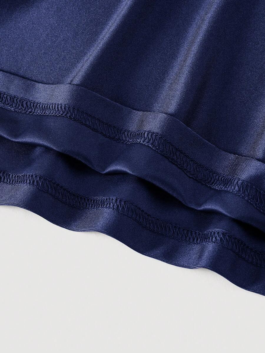Robe Cami Évasée Unicolore Élégante