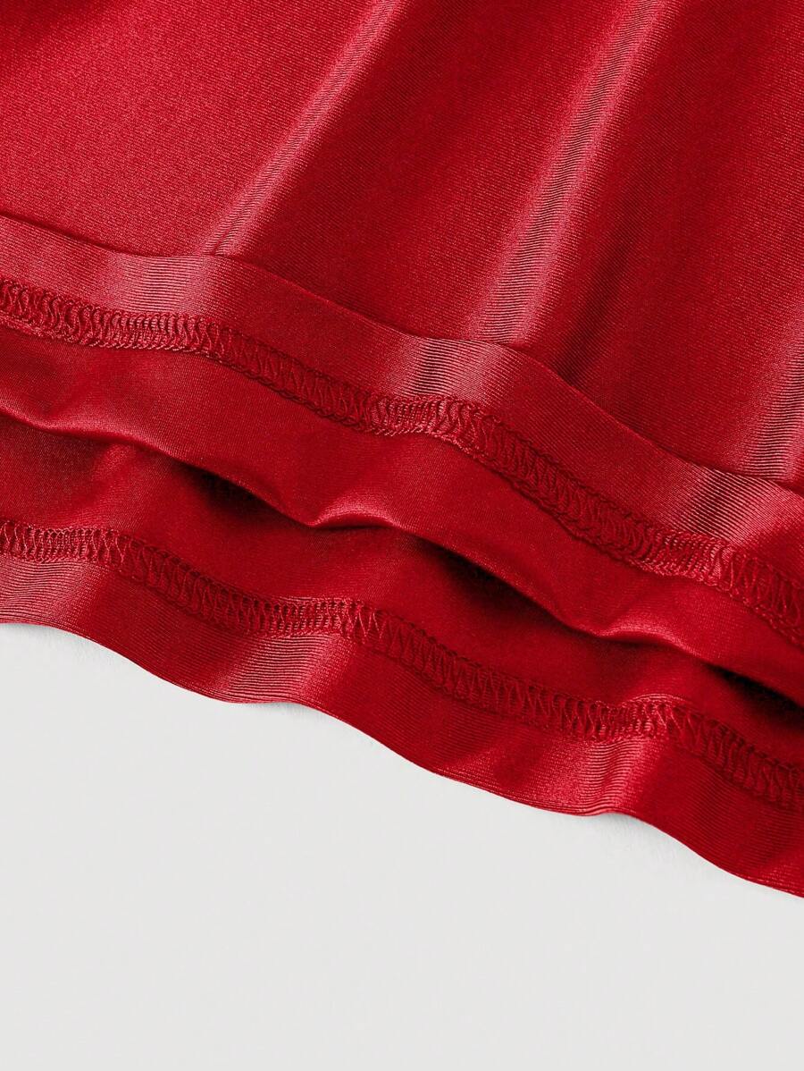 Robe Cami Évasée Unicolore Élégante