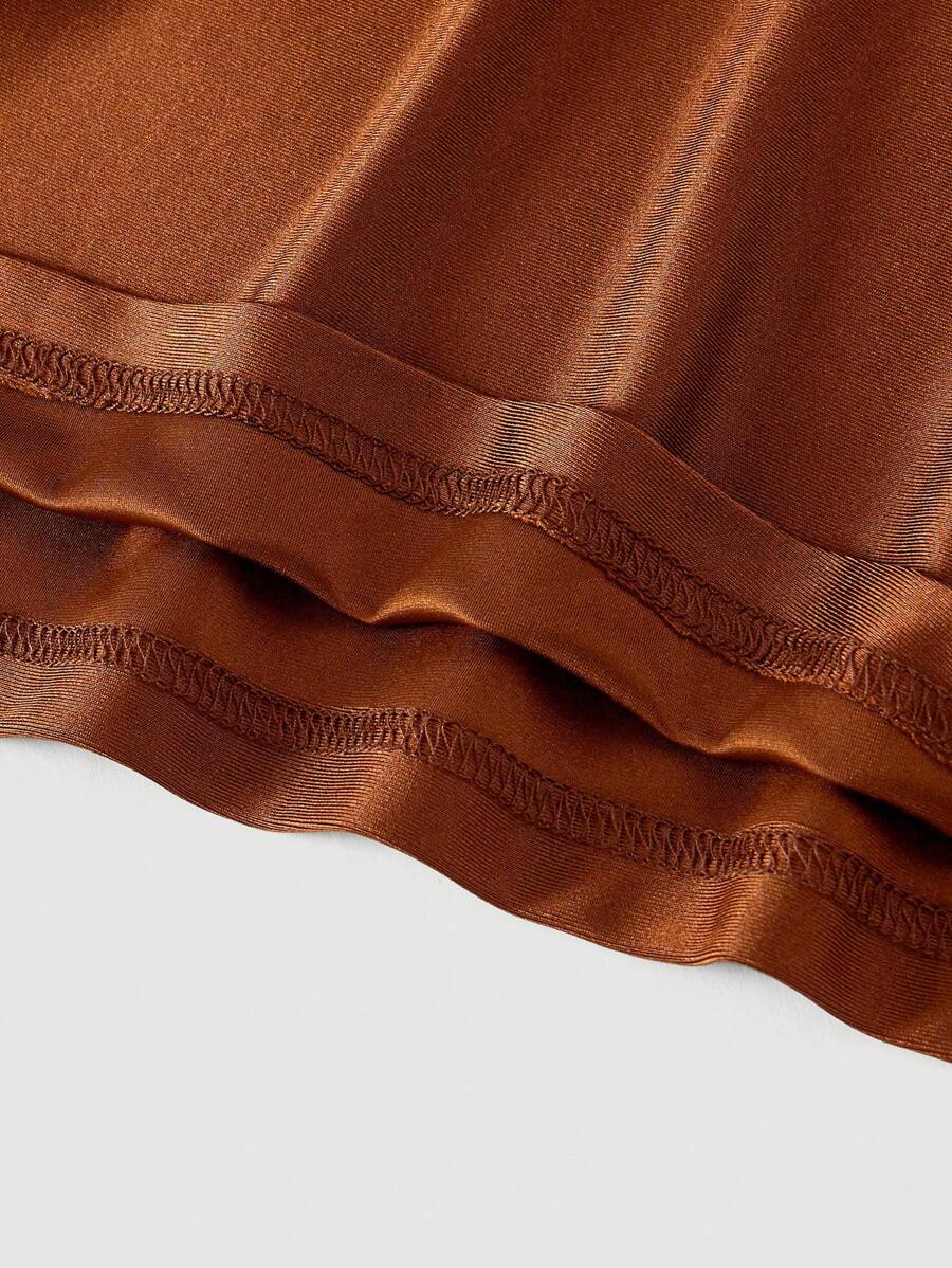 Robe Cami Évasée Unicolore Élégante