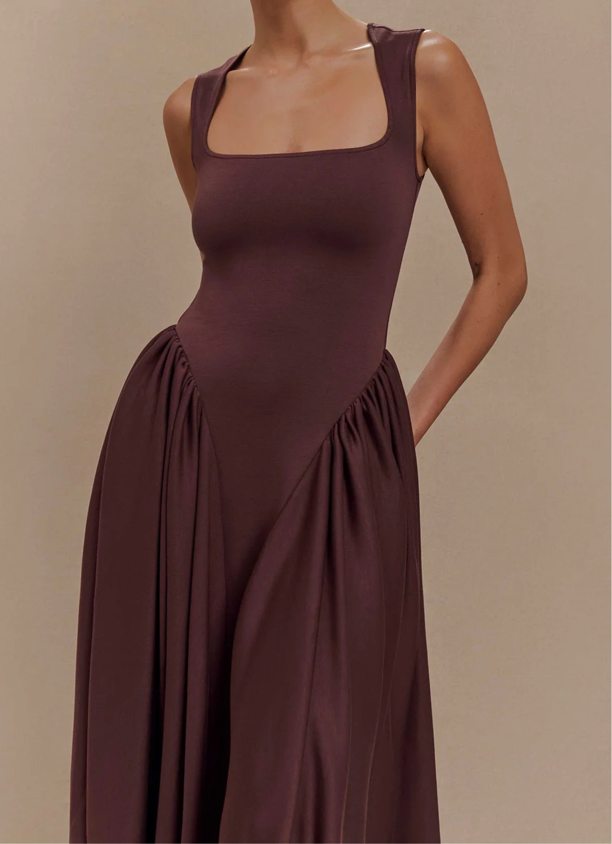 Robe Midi – Brun Cacao Élégant