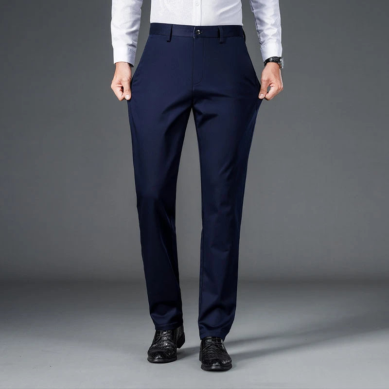 Pantalon Noir Droit Homme – Élégance Décontractée pour Tous les Jours